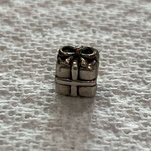 Pandora Silver Gift Box Charm